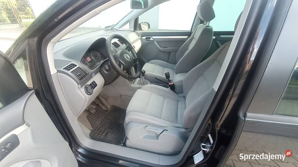 Śliczny VW Touran 5 osobowy zamiana tempomat opolskie Paczków