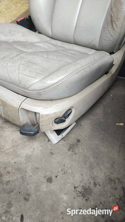 Fotele kanapa tapicerka Mercedes w211 e klasa