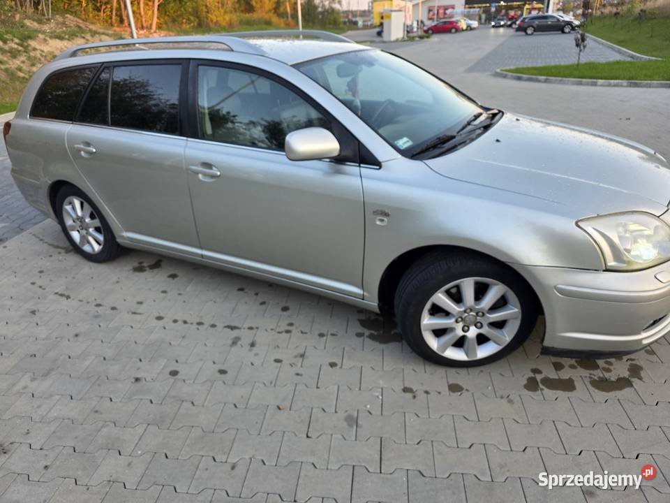 Toyota Avensis 20 D4D 116 XENON skóra drugi wielofunkcyjna kierownica Lublin sprzedam