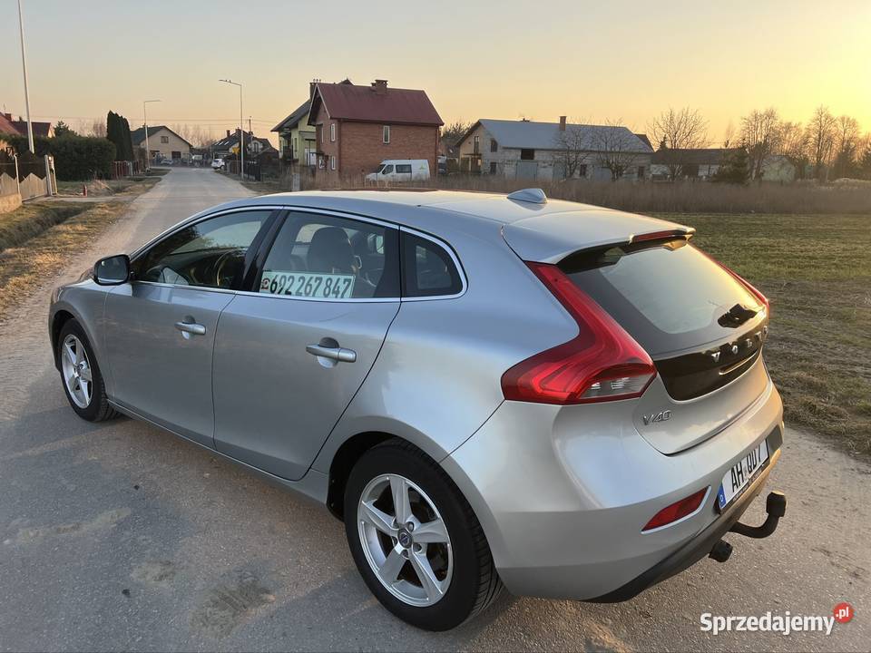 Volvo v40 2012r 16d panorama