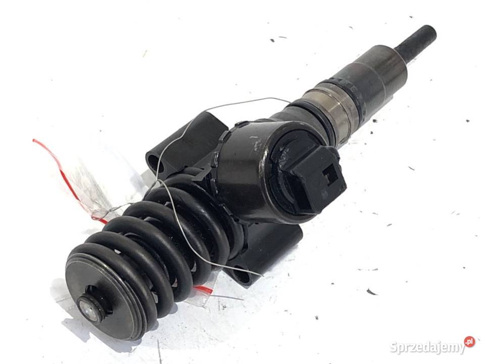 POMPOWTRYSKIWACZ VW GOLF V 03G130073B 20 140 Pompowtryskiwacze