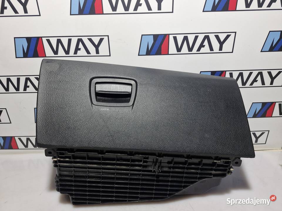 BMW F10 F11 SCHOWEK PASAŻERA CZARNY EUROPA