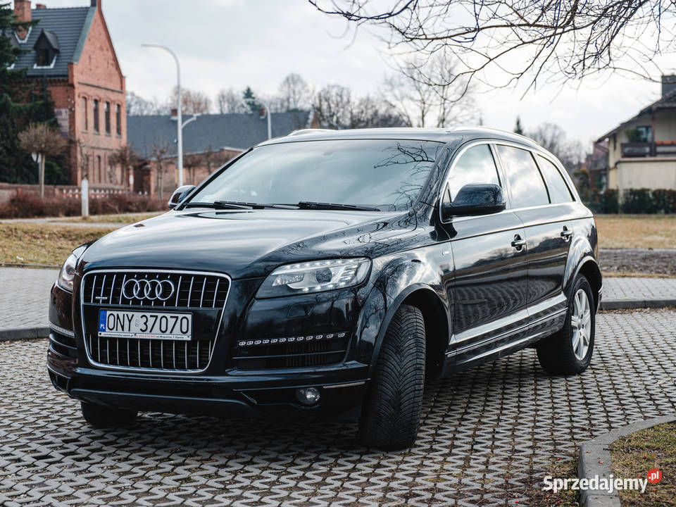 Audi Q7 - Klasyk z Pazurem