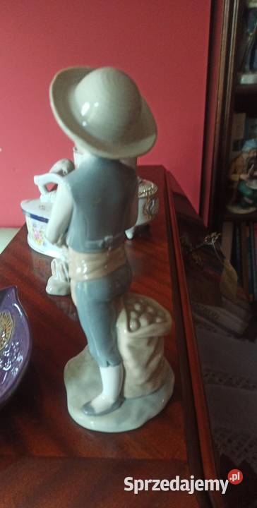 Figurka chłopca z koszem Zapfir Lladro Spain Gdańsk sprzedam