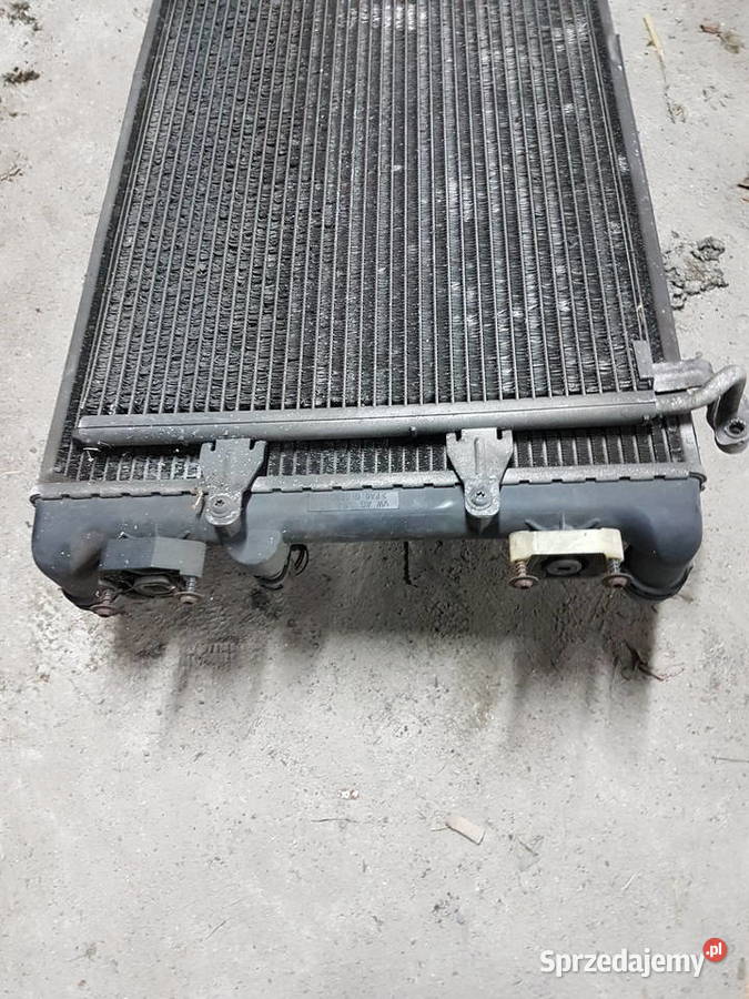 SKODA ROOMSTER FABIA II 14 TDI CHLODNICA