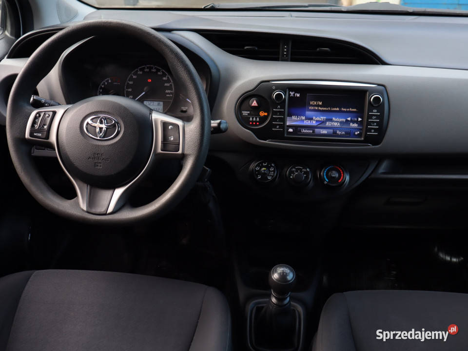 Toyota Yaris 15 Dual VVTi ASR (kontrola trakcji) Yaris śląskie Katowice