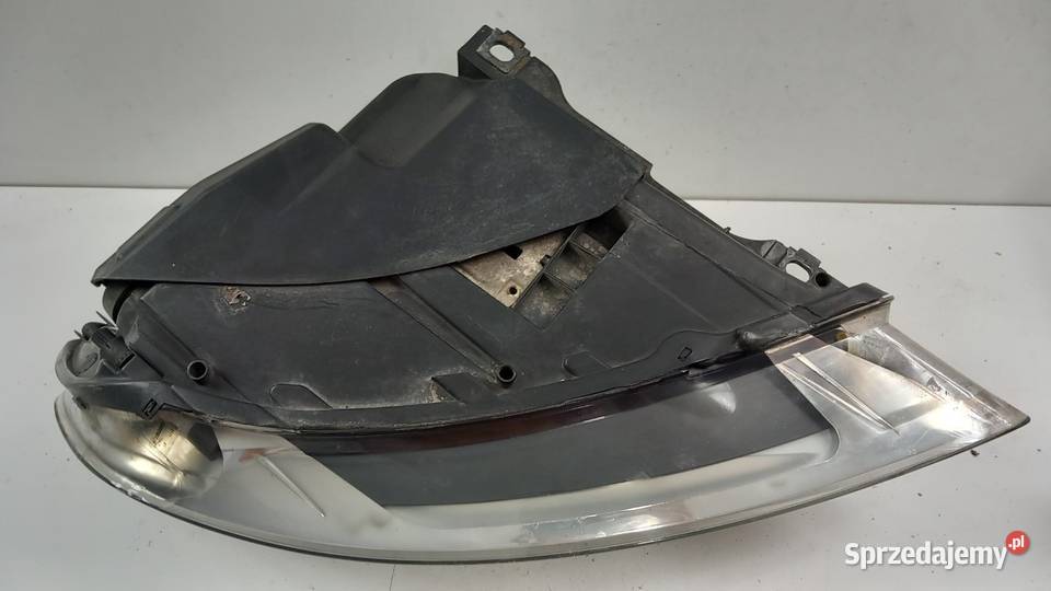 AUDI Q7 SLINE 4L LAMPA PRZÓD LEWA SOCZEWKA XENON Zbierkowo