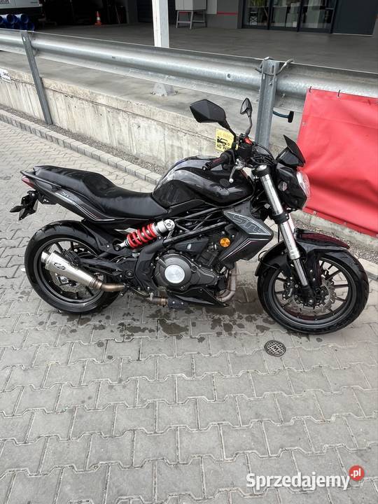Motocykl Benelli BN302 Naked 300 na A2 Yamaha 38KM