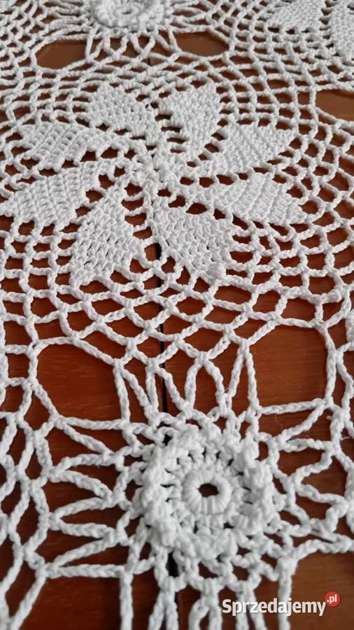 Obrus szydelkowy mały Oleśnica