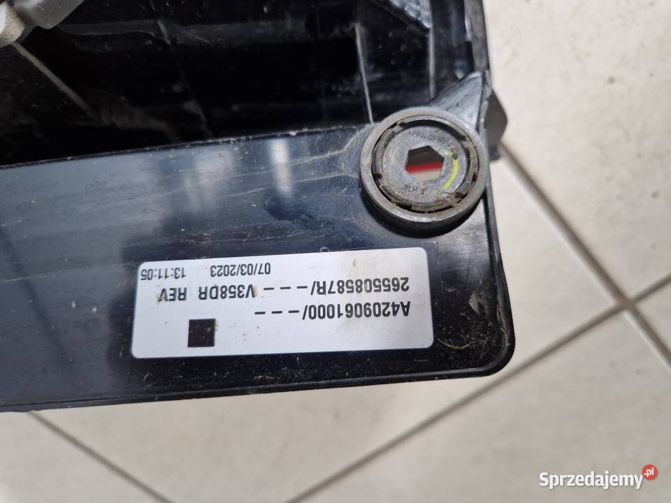 Lampa tylna tył prawa Mercedes Citan w420