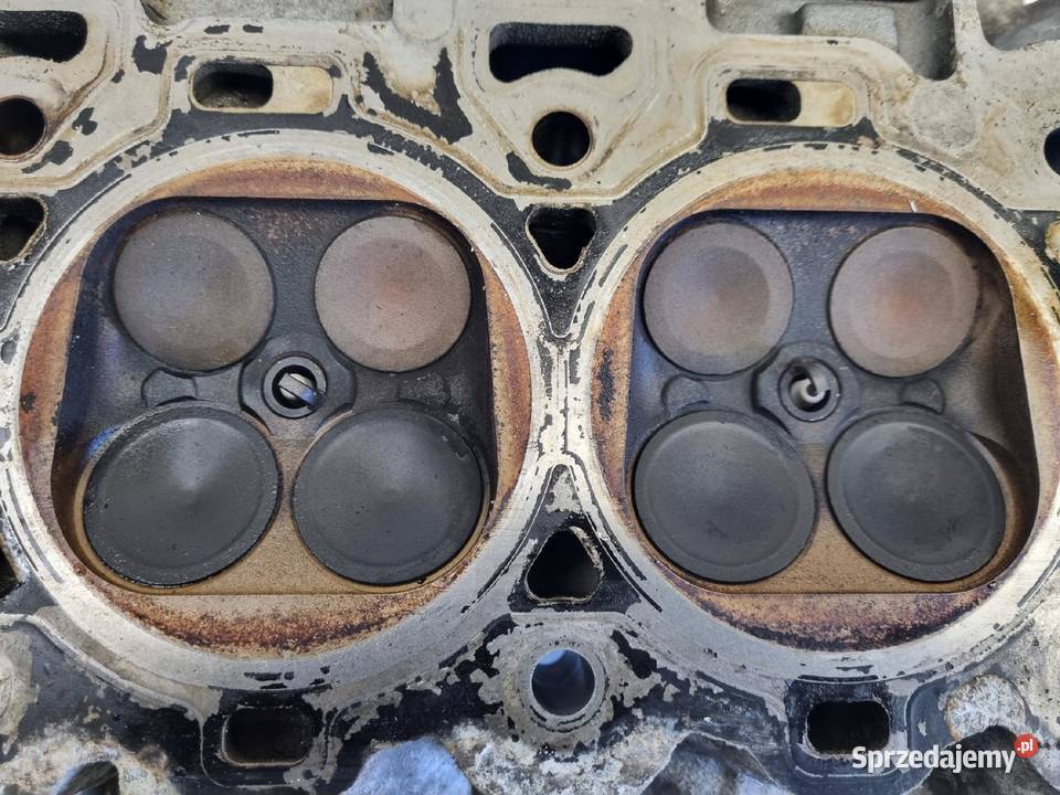 GŁOWICA CYLINDRÓW 1X4E6090BC Jaguar SType 30 V6 osobowe Rudka