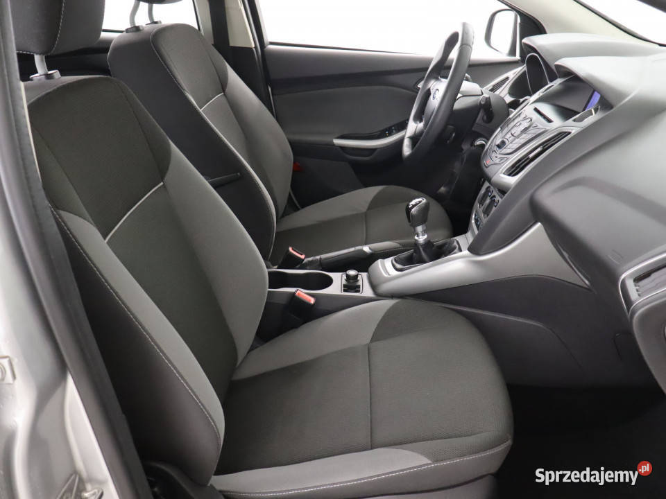 Ford Focus 16 TDCi relingi dachowe Bielany Wrocławskie