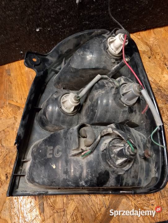 Kia carnivall lampa lewy tył Lampy tylne