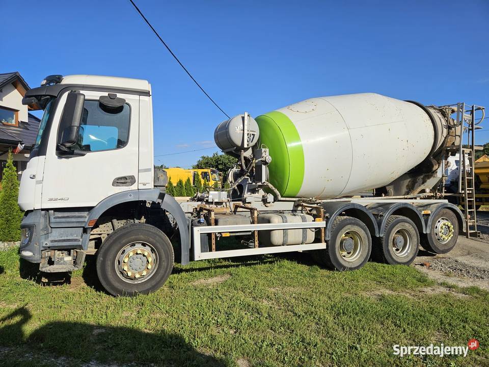 MercedesBenz AROCS 3240 8X4 PUTZMEISTER Ropczyce