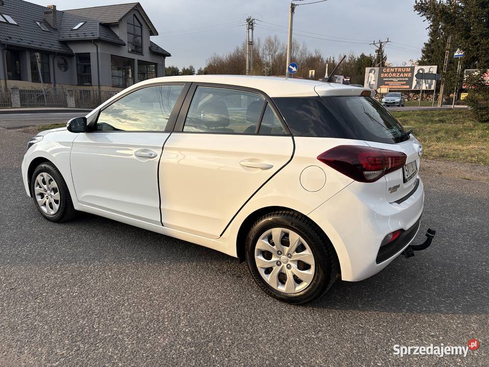 Salon BezwypKlima kamera cofaniaI właścicel Ledy Zarejestrowany w Polsce Libiąż