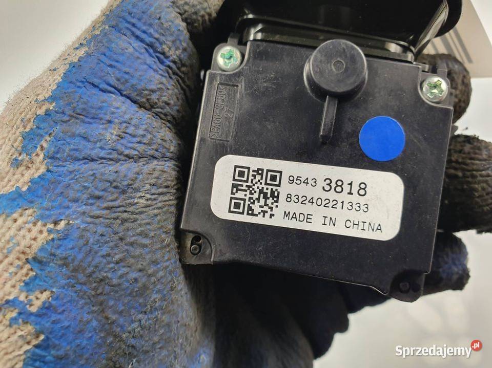 PRZEŁĄCZNIK OPEL CORSA E 95433818 osobowe Części samochodowe