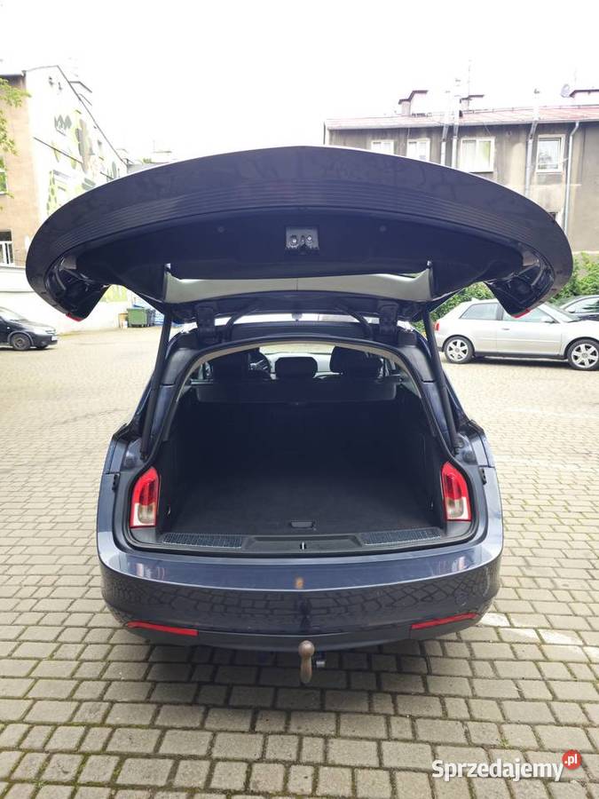 Opel Insignia A 18 benzyna Sports Tourer 2010 benzyna Lublin