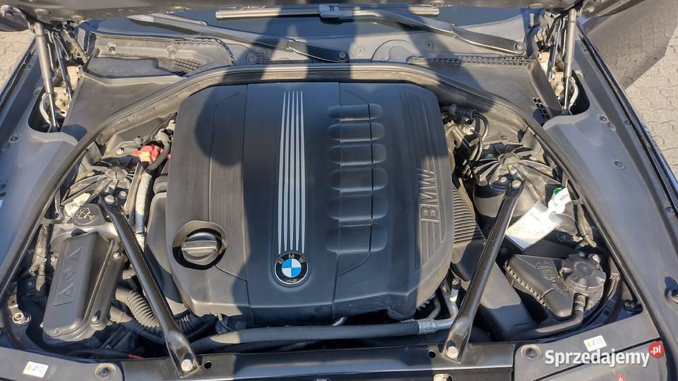 BMW F10F11 530d SchadowLine prywatne światła LED