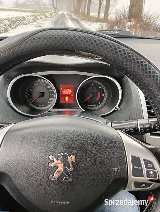 Sprzedam peugeot 4007 poj silnika 2 2 dizel 290000km wielkopolskie Pobiedziska