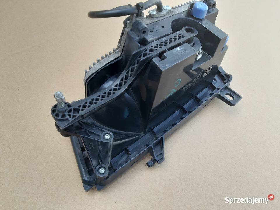 SCANIA R S HALOGEN PRAWY LAMPA PRZECIWGMIELNA Lampy przednie lubuskie Bieleń