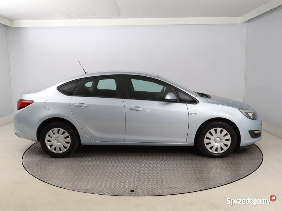 Opel Astra 14 T Bielany Wrocławskie