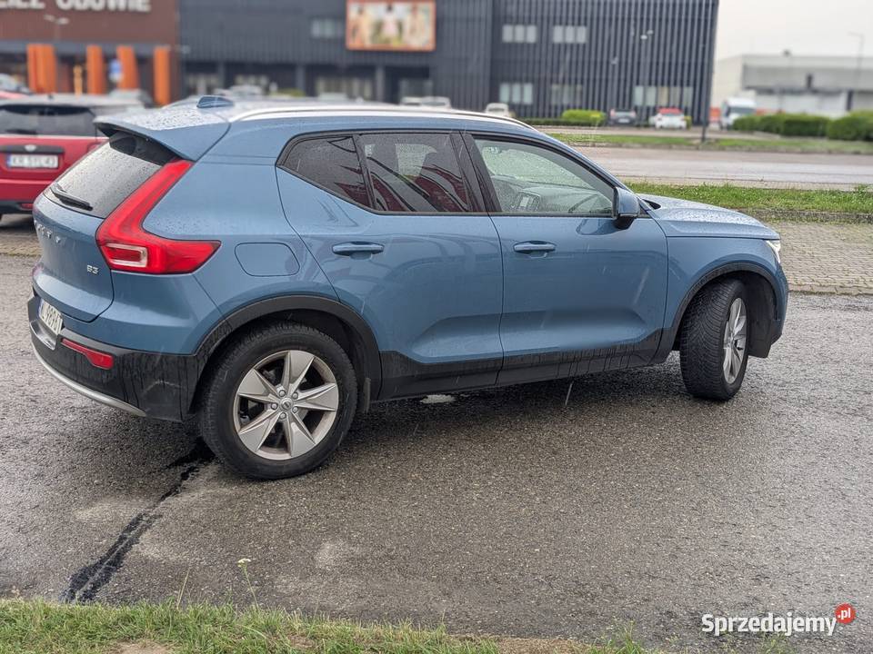 Volvo XC40 mild hybrid B3 122022 51000 Kraków