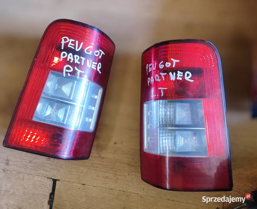 Peugeot Partner Lampy tył kpl osobowe Żywiec sprzedam