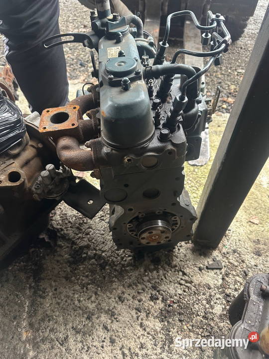 silnik 3 cylindrowy KUBOTA D1005 diesel 25 Pozostałe łódzkie sprzedam