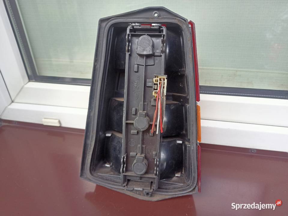 Seat Marbella lampa tył tylna lewa kierowcy Sieradz