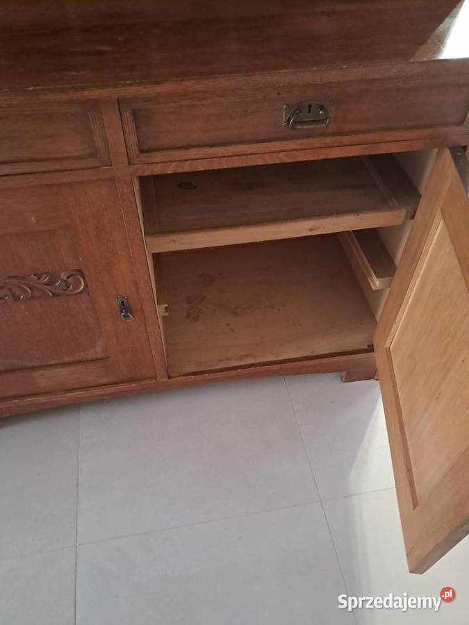 Sprzedam drewniany kredens małopolskie sprzedam