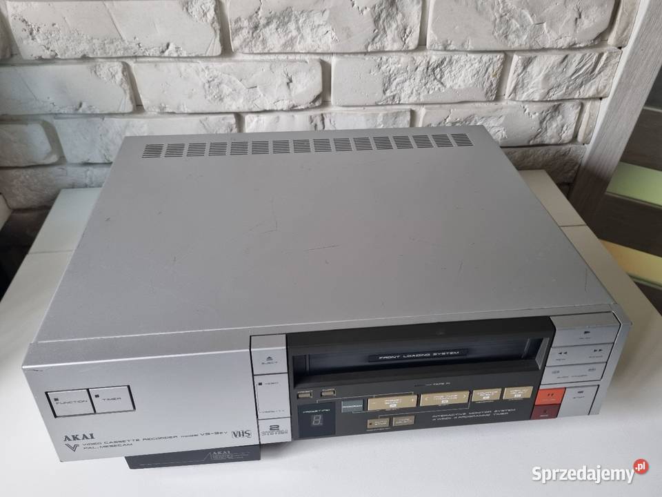 Video magnetowid VHS AKAI VS3EV 1983