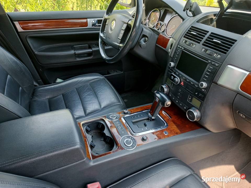 Sprzedam vw touareg7l 32benzgaz wspomaganie kierownicy Samochody osobowe Tomaszów Mazowiecki