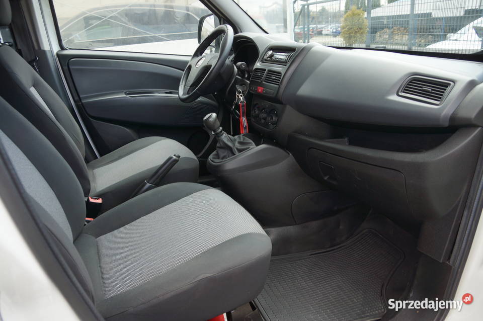 Fiat Doblo 16 Diesel 105 Klimatyzacja Hak Salon Nowy Sącz