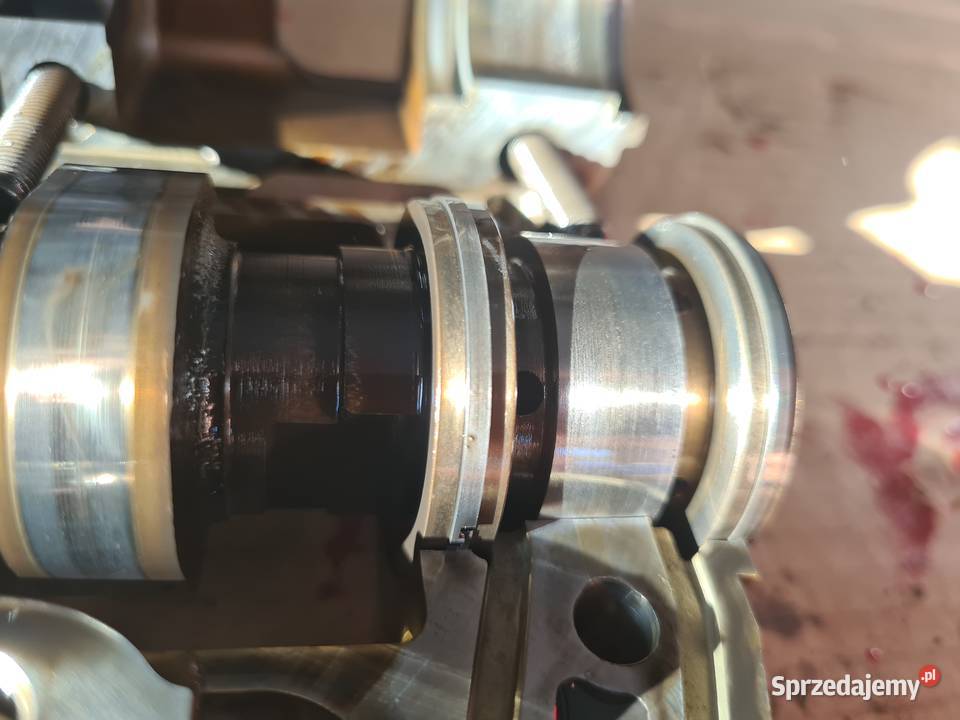 Głowica z wałkami BMW n53 Lublin