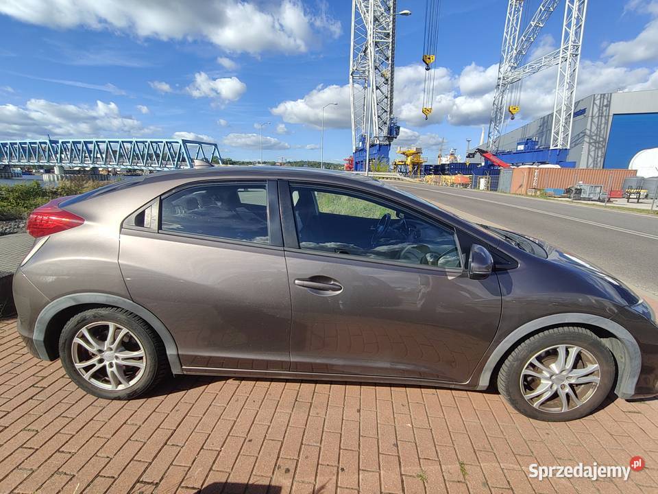 Honda Civic 16 iDTEC SPORT 120 2013 208 000 Szczecin