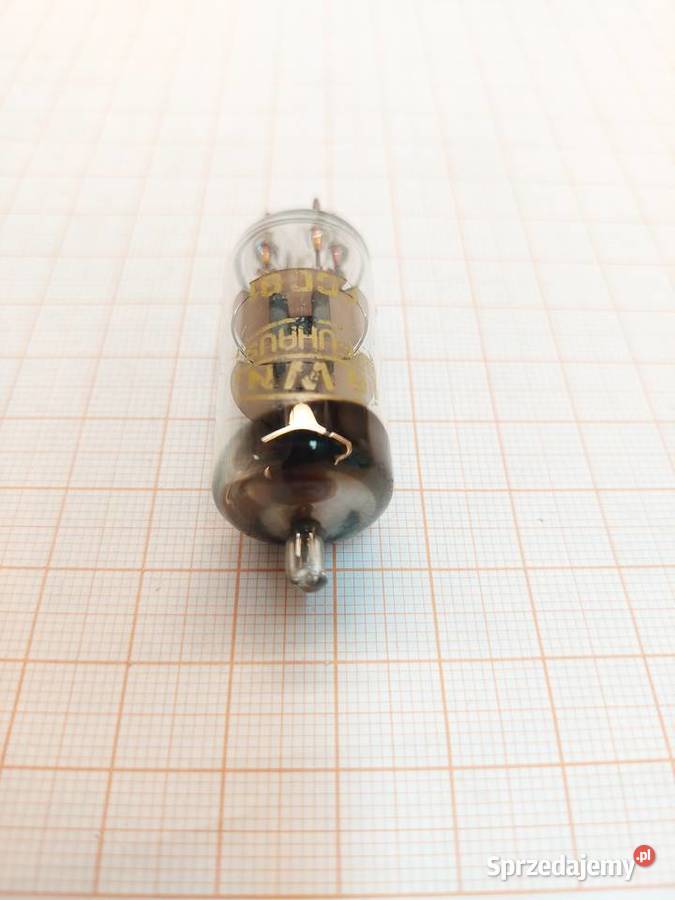 Lampa ECC91 RWN 1 A440 Czechowice-Dziedzice