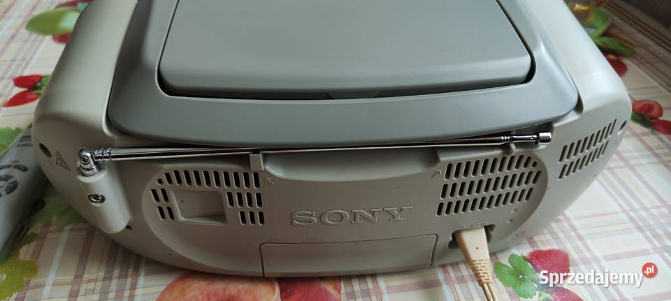 Radiomagnetofon SONY CFDSO3 CPL Sprawne sprzedam