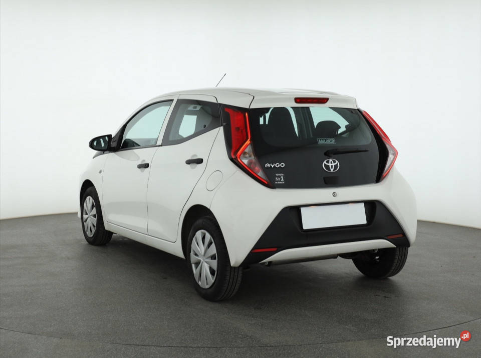 Toyota Aygo 10 VVTi klimatyzacja