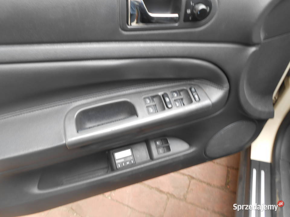 vw PASSAT 2004rlift kombi diesel19 AUTOMAT 390 Passat Bytom