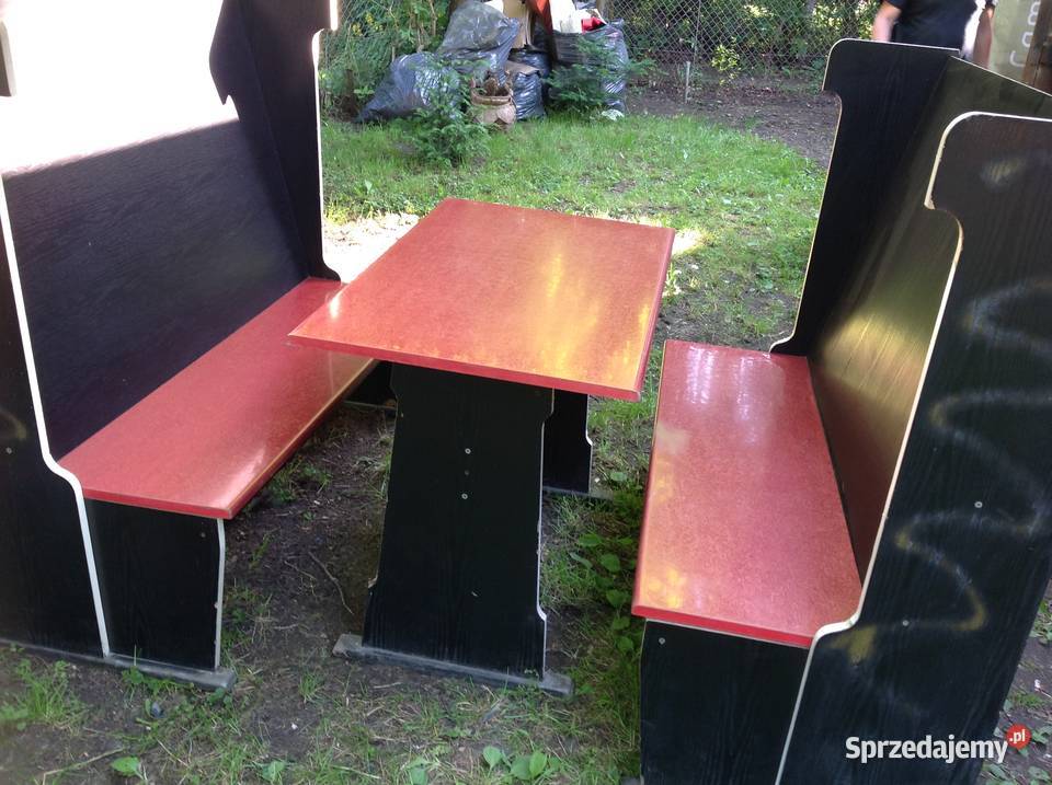 Siedziska plus Stolik
