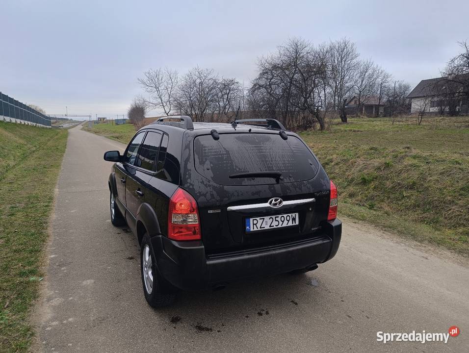 Hyundai Tucson 20 CRDi 113 2005 stan dużo nowych Tucson sprzedam