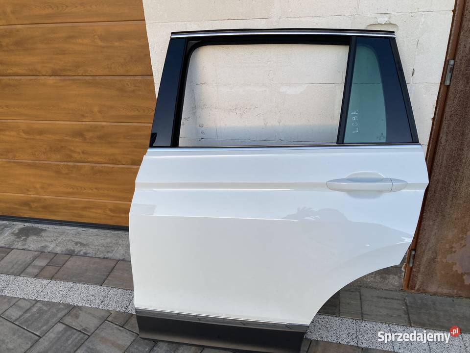 Drzwi Tiguan lewy tył ideał 2023 Drzwi mazowieckie Ostrołęka