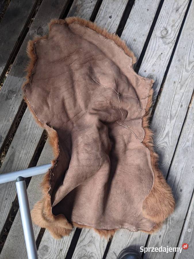 czapka futrzana futro naturalne lis piżmak TANIO Warszawa sprzedam