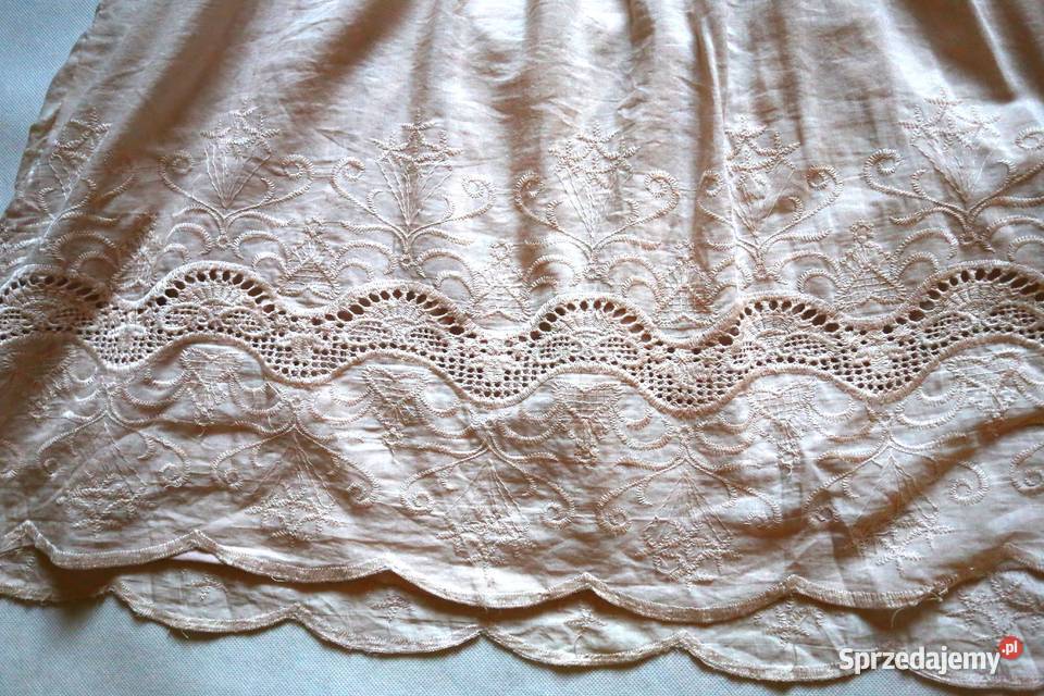 Letnia delikatna kremowa różowa sukienka boho Gdańsk