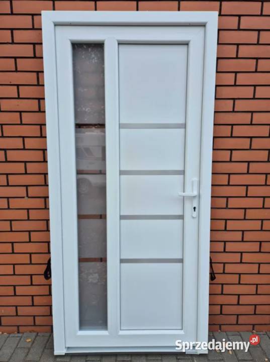 Drzwi PCV Ozdobne Nowy Model 100x210 białe