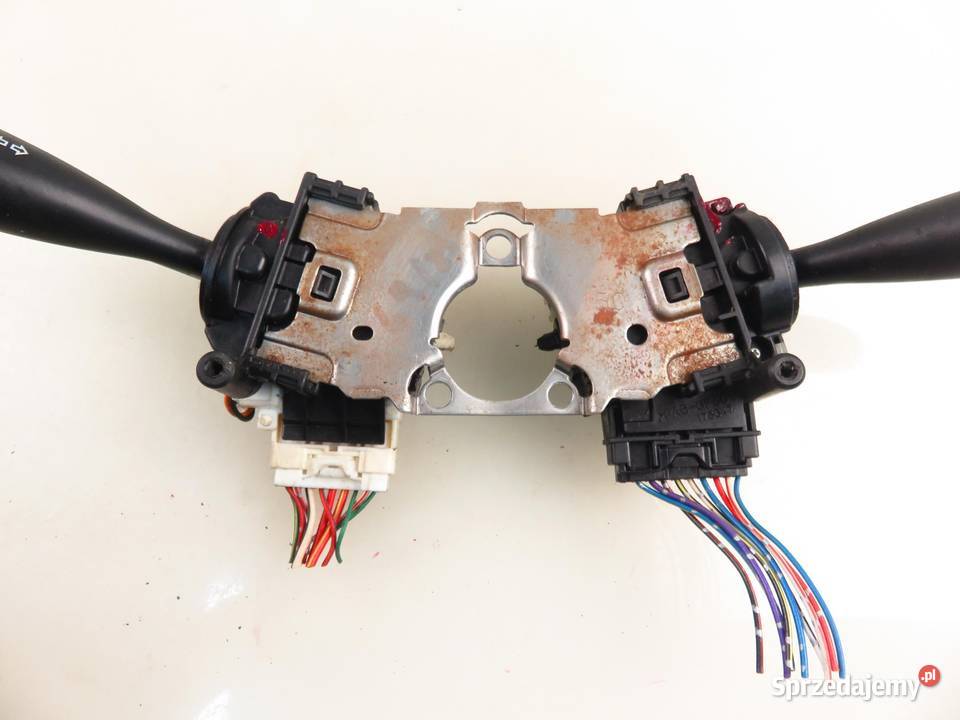 PRZEŁĄCZNIK ZESPOLONY DAIHATSU SIRION M3 osobowe Panele sterowania, przełączniki sprzedam