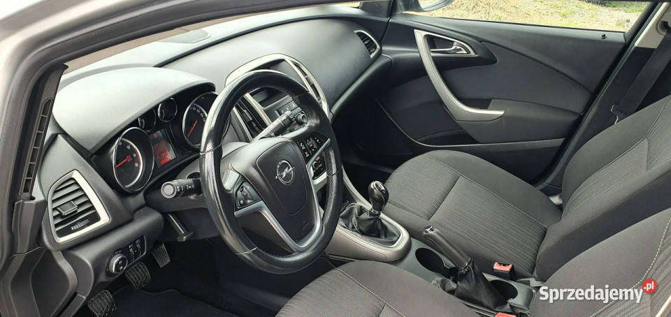 Opel Astra Oryginalny lakier6 biegówŚwiatła bluetooth Przyszowice
