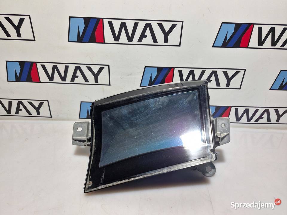 BMW X1 F48 WYŚWIETLACZ PRZEZIERNY HEAD UP HUD sprzedam