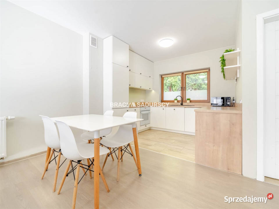 Dom szeregowy Krzyszkowice 744m2