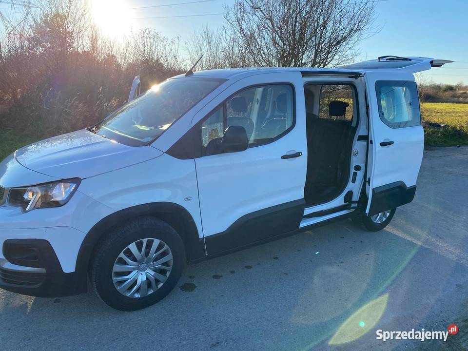 Sprzedam Peugeot Rifter manualna Małogoszcz sprzedam